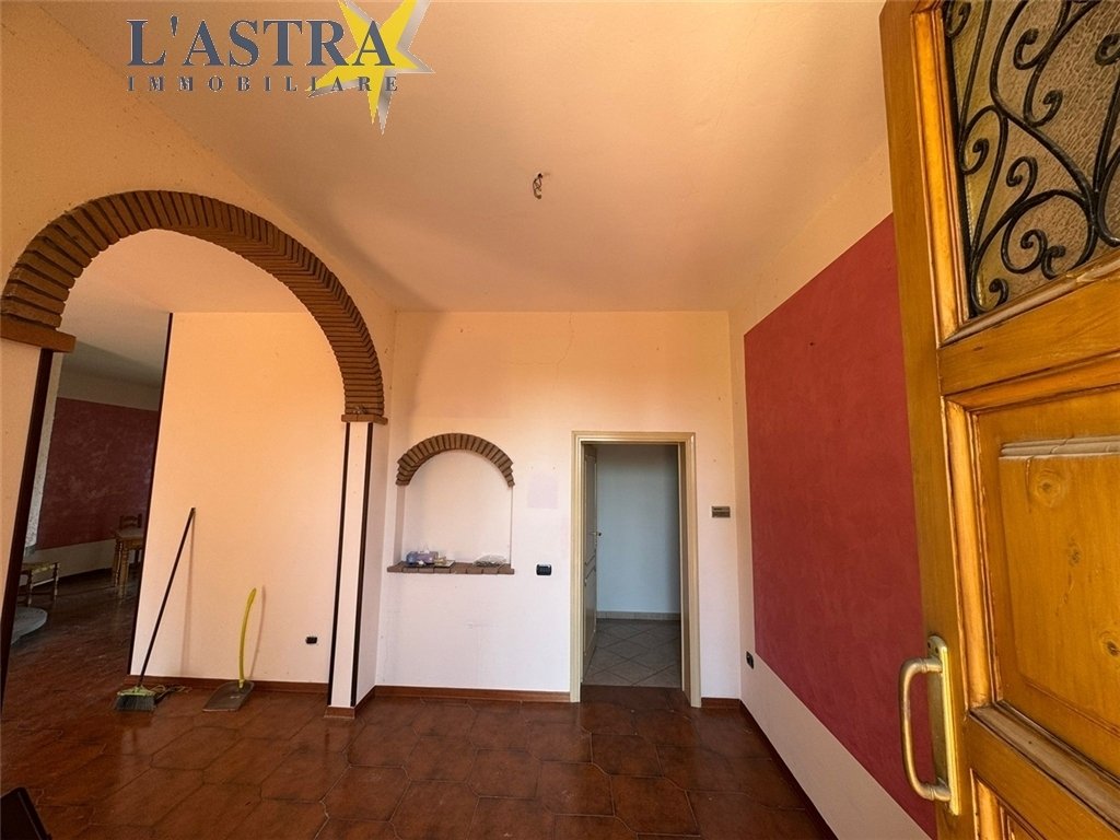 House in Center, Montespertoli, Tuscany 4 - 15907836