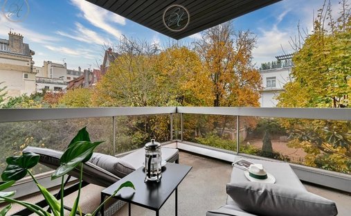 Apartment in Reine-Mairie, Boulogne-Billancourt, France 1