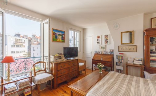 Apartment in Reine-Mairie, Boulogne-Billancourt, France 1