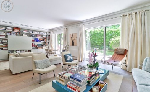 Apartment in La Plaine des Sablons, Neuilly-sur-Seine, France 1