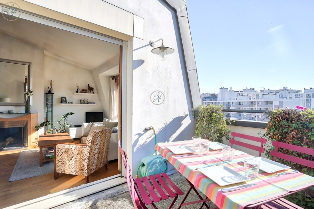 Apartment in Espaces Jeunes, Issy-les-Moulineaux, France 1 - 15910088