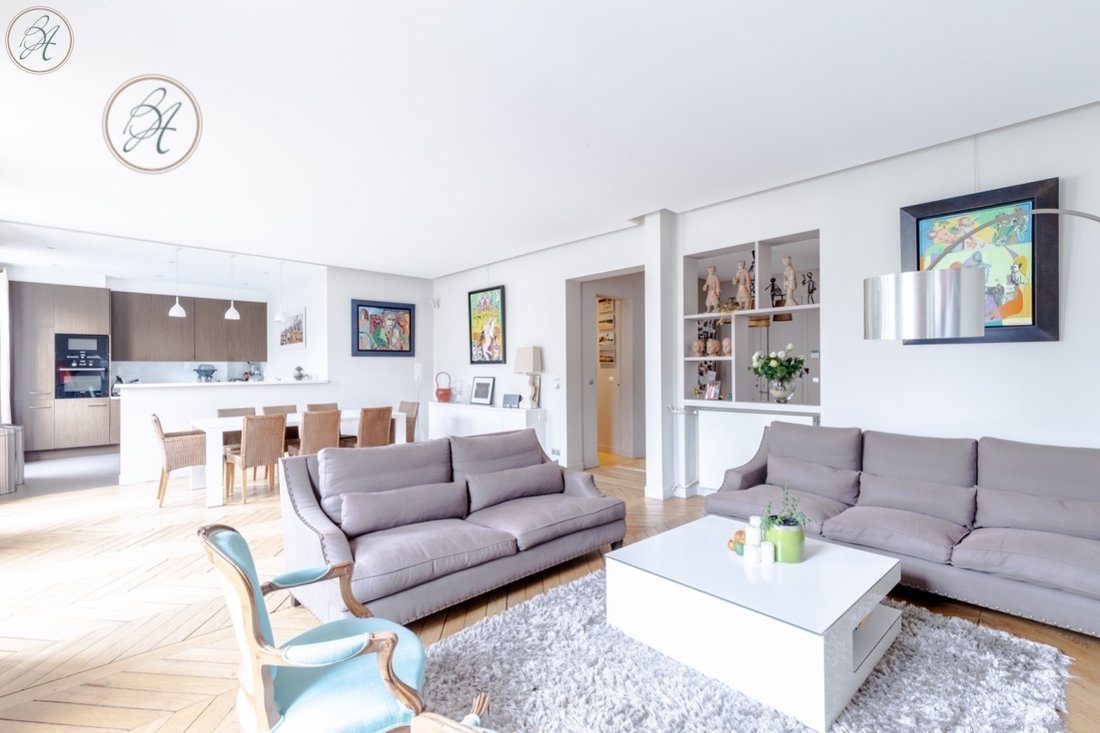 Apartment in Pereire-Malesherbes, Paris 17e Arrondissement, Paris 2 - 15909735