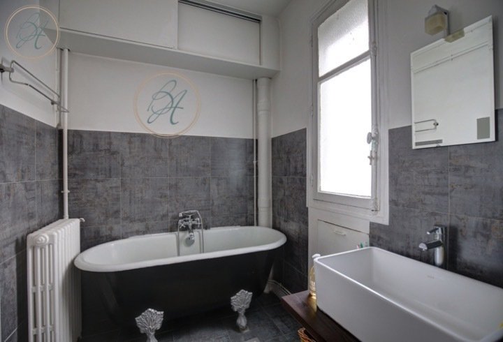 Apartment in Clignancourt-Jules Joffrin, Paris 18e Arrondissement, Paris 4 - 15910139
