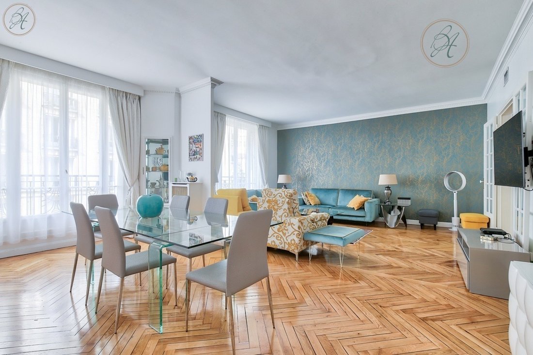 Apartment in Grange Aux Belles-Terrage, Paris 10e Arrondissement, Paris 5 - 15909721