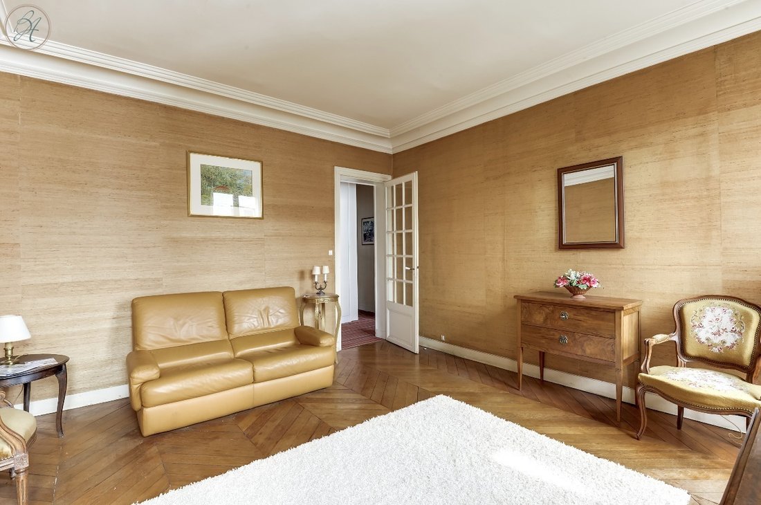 Apartment in Pereire-Malesherbes, Paris 17e Arrondissement, Paris 5 - 15910398
