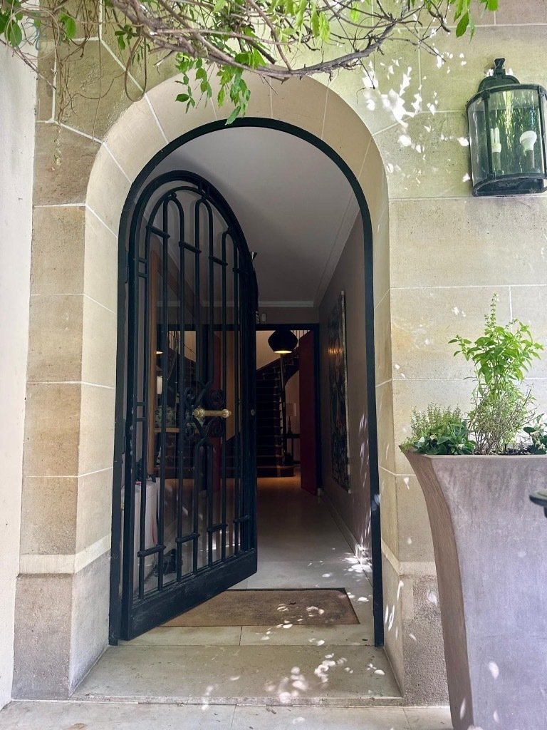 Townhouse in Pereire-Malesherbes, Paris 17e Arrondissement, Paris 3 - 15909099