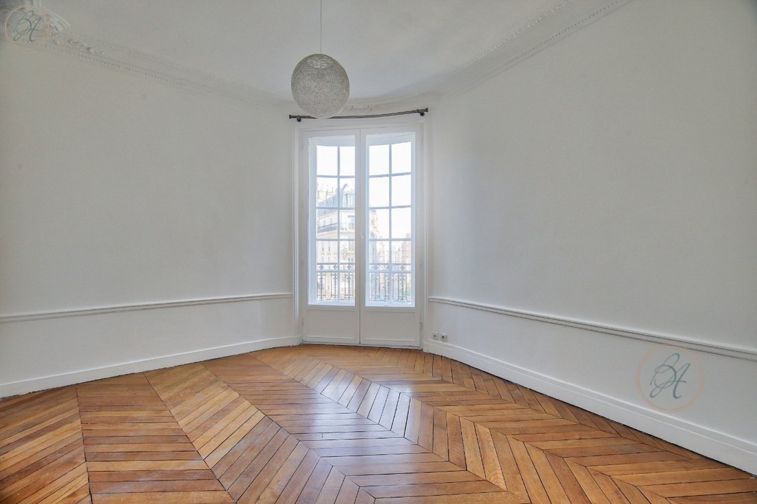 Apartment in Pereire-Malesherbes, Paris 17e Arrondissement, Paris 3 - 15909092