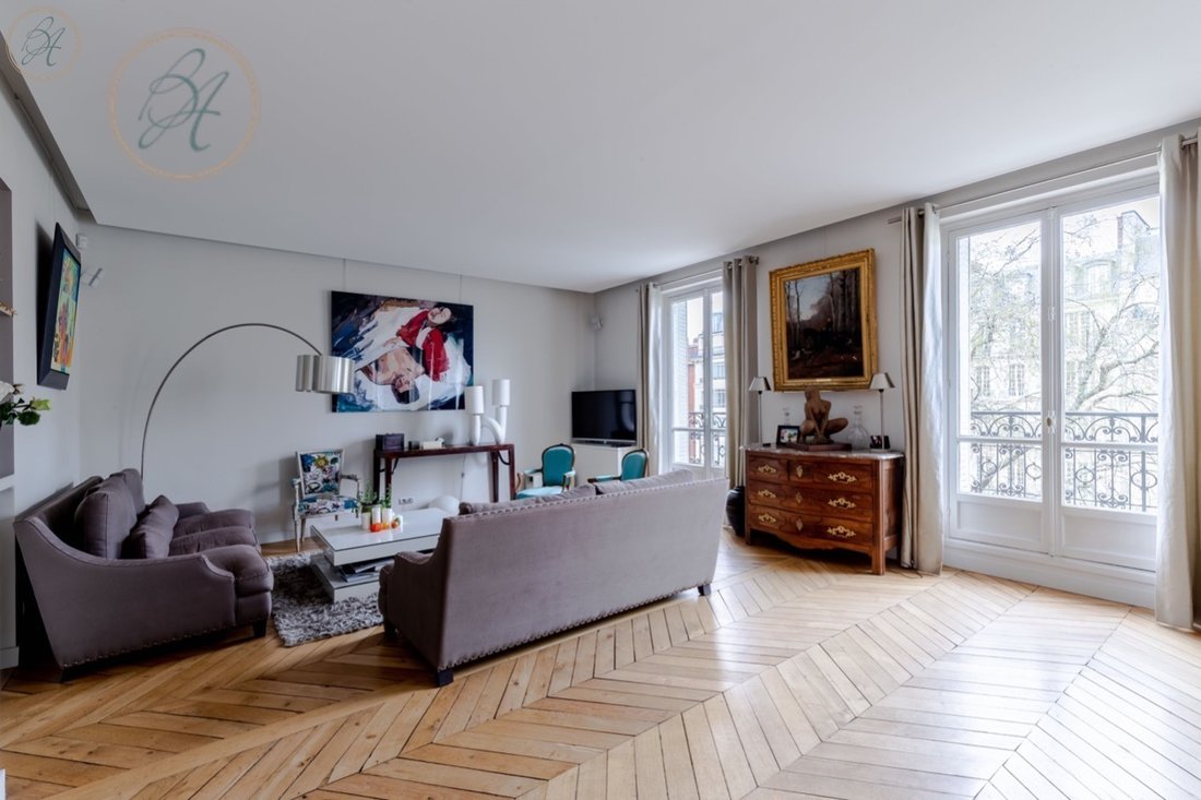 Apartment in Pereire-Malesherbes, Paris 17e Arrondissement, Paris 5 - 15909735