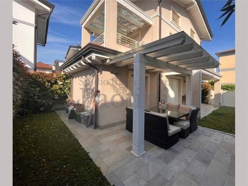 Villa in Cinquale, Montignoso, Tuscany 1 - 15907924