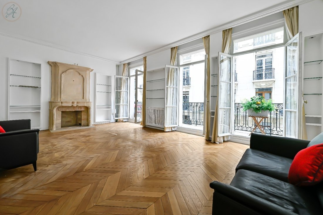 Apartment in Pereire-Malesherbes, Paris 17e Arrondissement, Paris 1 - 15908591