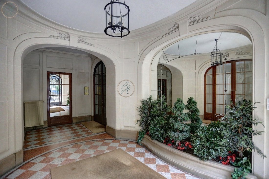 Apartment in La Plaine des Sablons, Neuilly-sur-Seine, France 4 - 15908151