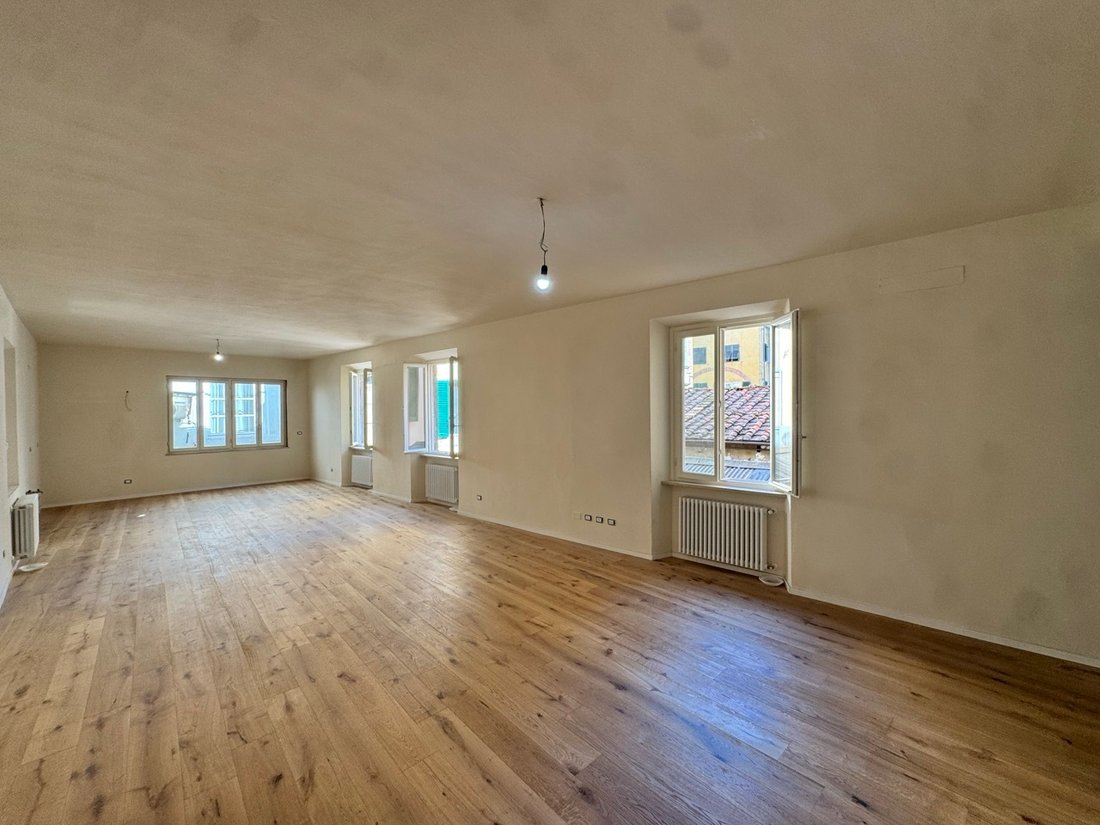 Apartment in Historic Center, Lucca, Tuscany 1 - 15907860