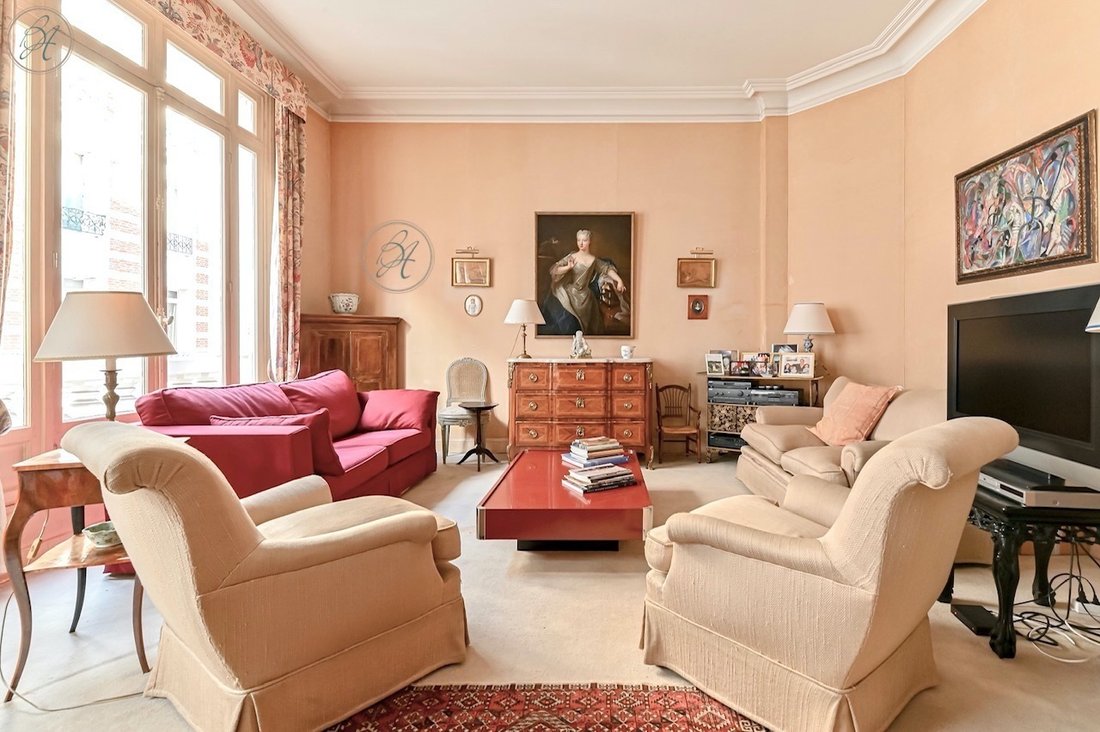 Apartment in Pereire-Malesherbes, Paris 17e Arrondissement, Paris 4 - 15909562