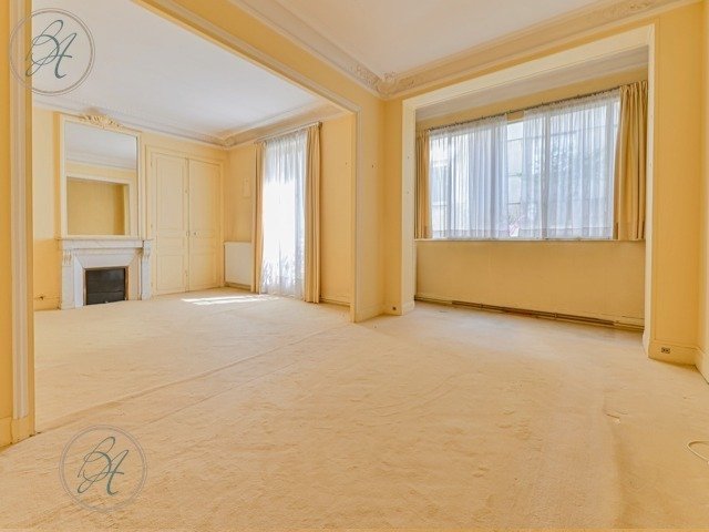 Apartment in Grange Aux Belles-Terrage, Paris 10e Arrondissement, Paris 2 - 15908776