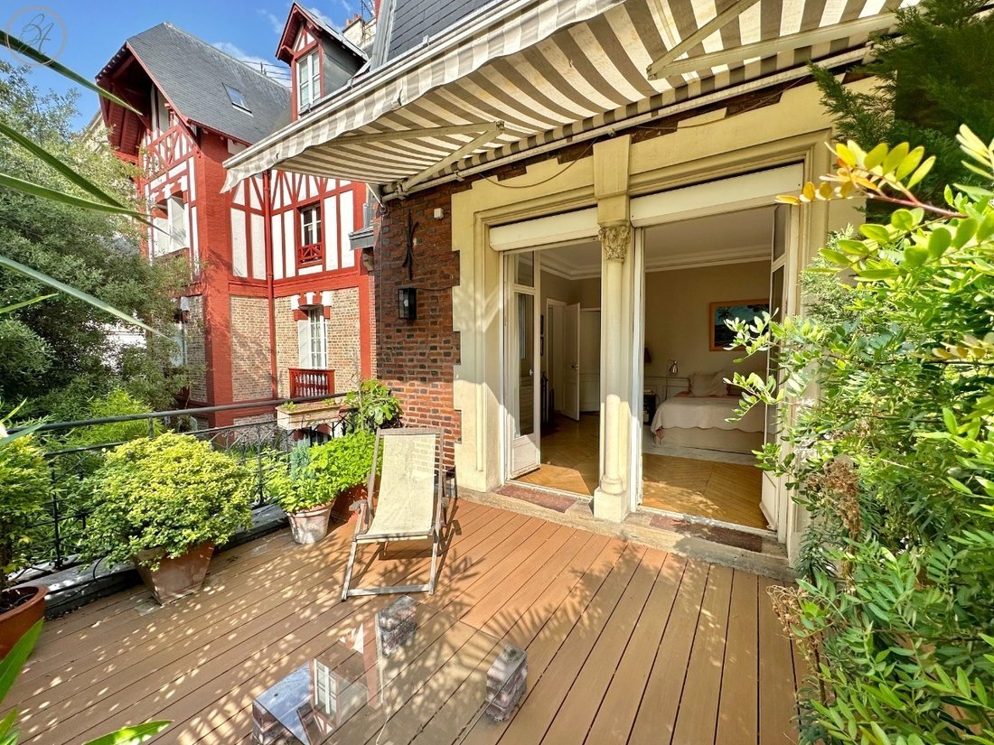 House in Pereire-Malesherbes, Paris 17e Arrondissement, Paris 1 - 15909504