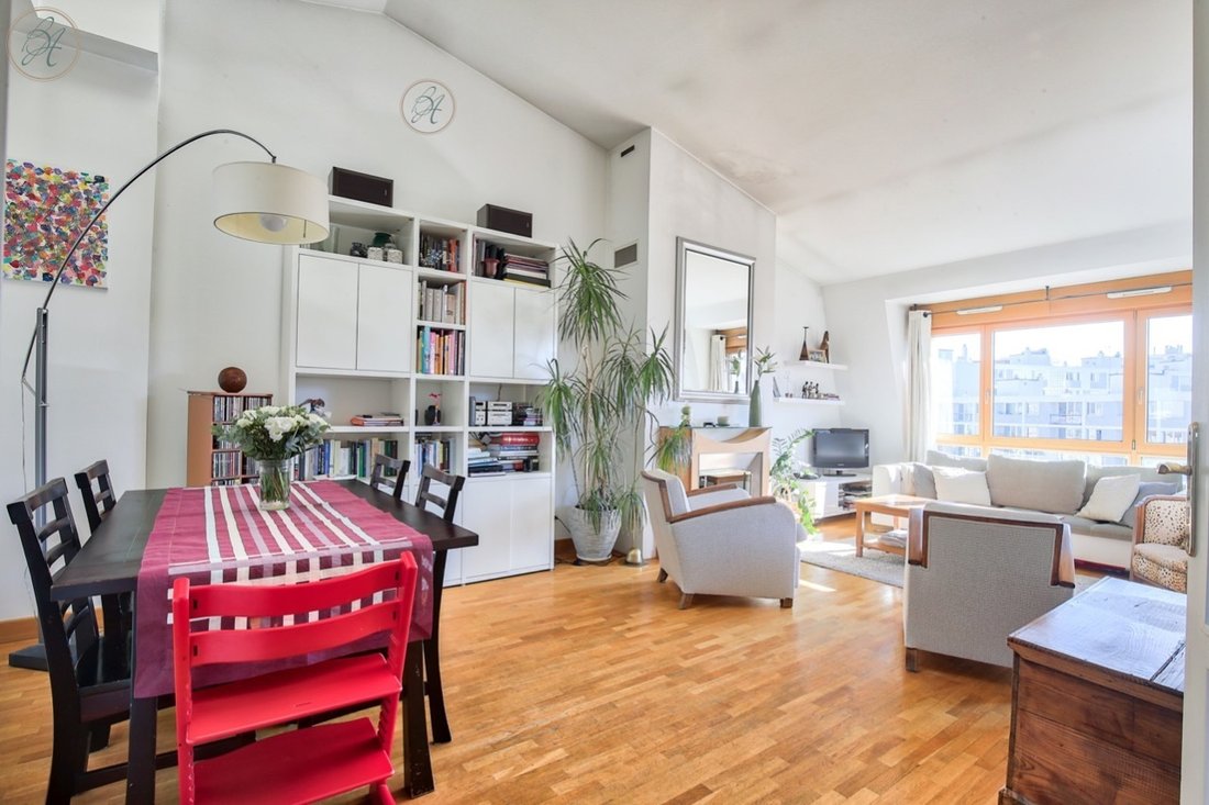Apartment in Espaces Jeunes, Issy-les-Moulineaux, France 5 - 15910088
