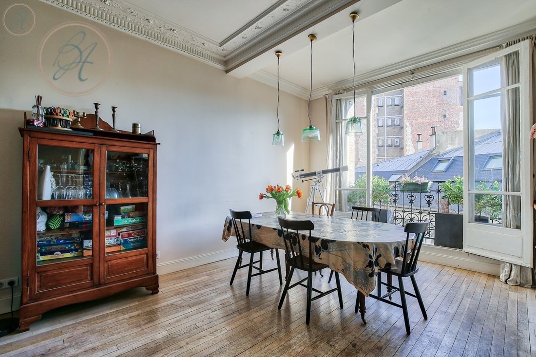 Apartment in Pereire-Malesherbes, Paris 17e Arrondissement, Paris 4 - 15910009