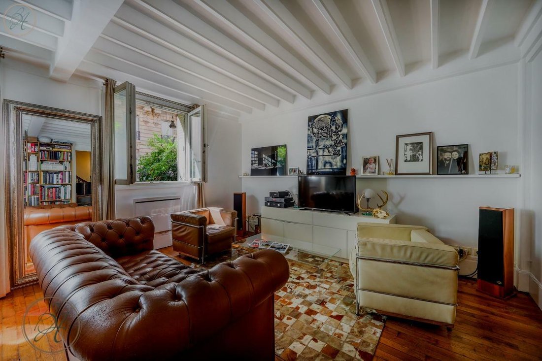 Apartment in Grange Aux Belles-Terrage, Paris 10e Arrondissement, Paris 5 - 15910126