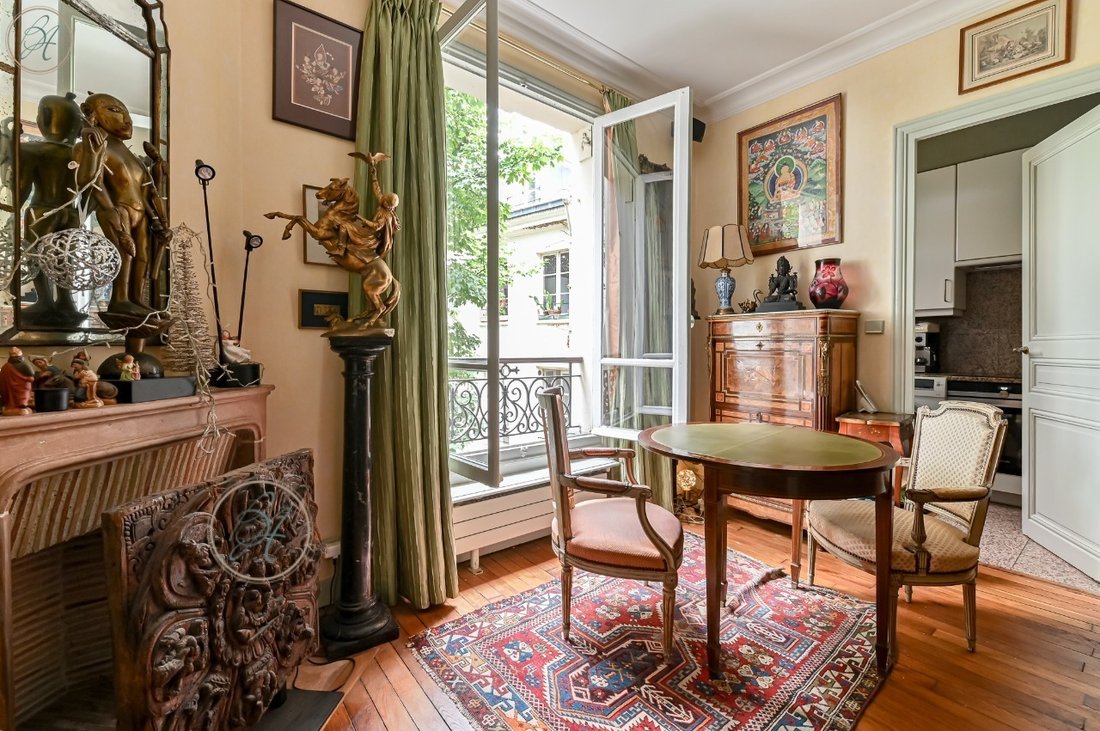 Apartment in Grange Aux Belles-Terrage, Paris 10e Arrondissement, Paris 2 - 15910253