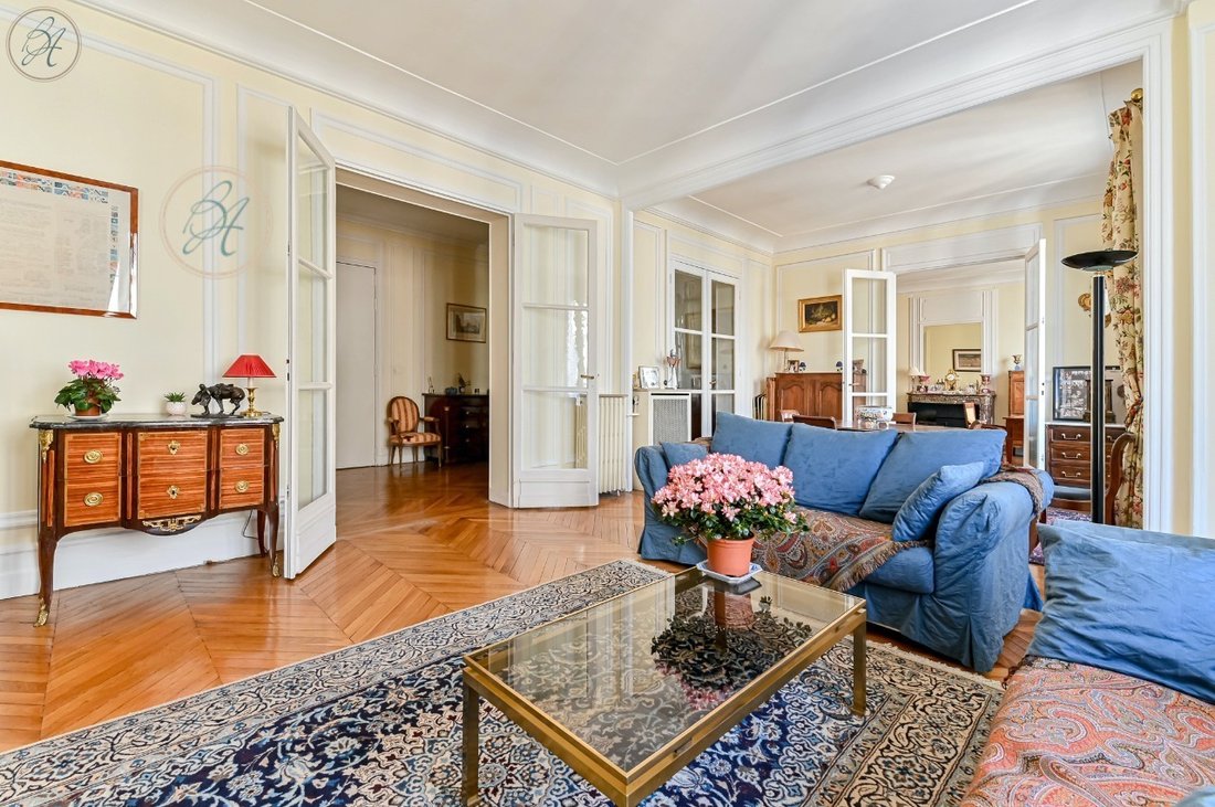 Apartment in Pereire-Malesherbes, Paris 17e Arrondissement, Paris 2 - 15909134