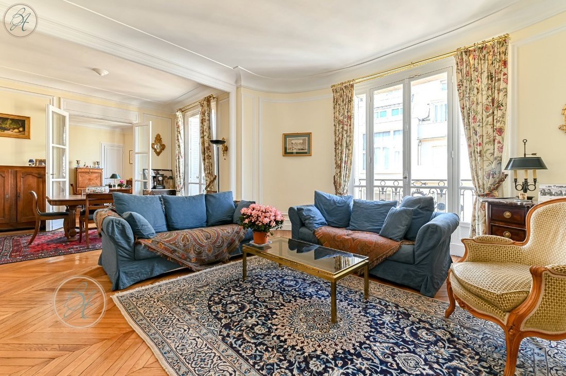 Apartment in Pereire-Malesherbes, Paris 17e Arrondissement, Paris 3 - 15909134