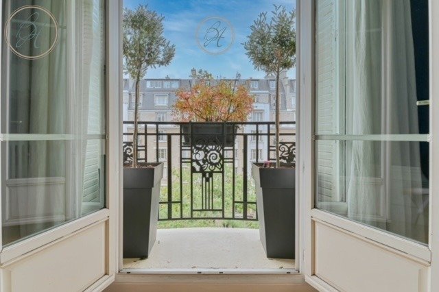 Apartment in Pereire-Malesherbes, Paris 17e Arrondissement, Paris 3 - 15909475