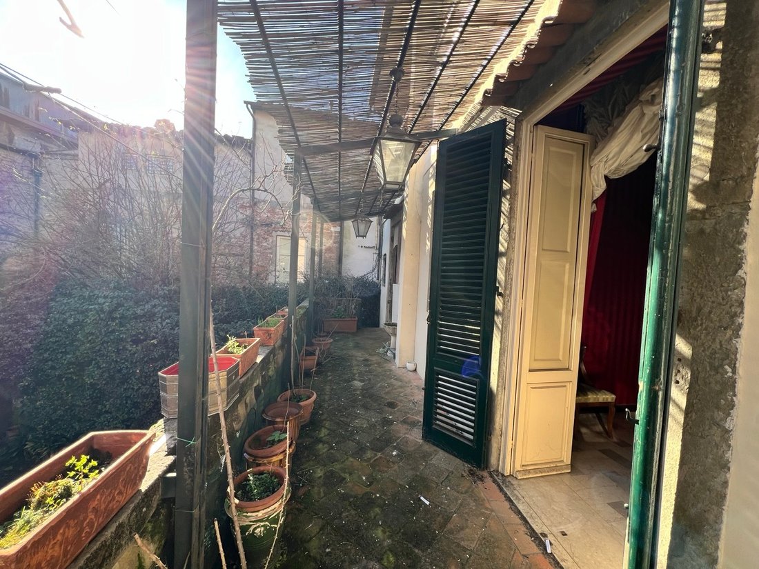 Apartment in Historic Center, Lucca, Tuscany 5 - 15907957