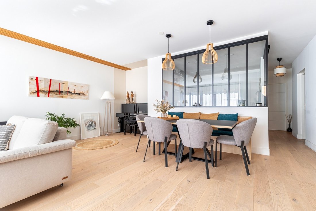 Apartment in Hôtel de Ville-Quinconce-Saint Seurin-Fondaudège, Bordeaux, France 3 - 15911328