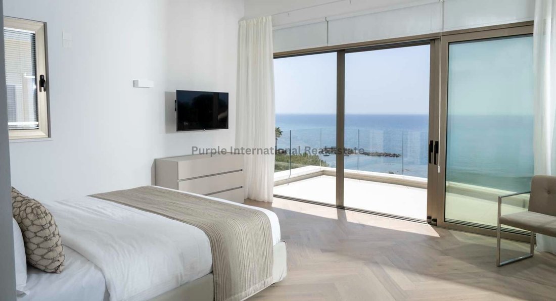 Villa in Kissonerga, Paphos, Cyprus 2 - 14842463