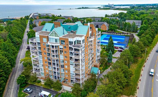 Apartment in Collingwood, Ontario, Canada 1