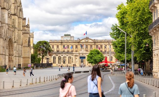 Apartment in Hôtel de Ville-Quinconce-Saint Seurin-Fondaudège, Bordeaux, France 1