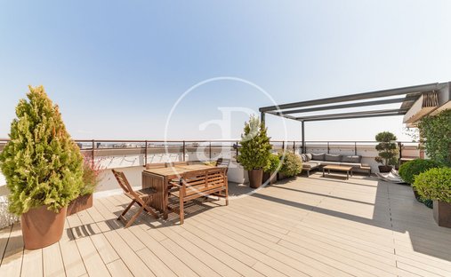 Penthouse in Ciudad Lineal, Madrid, Spain 1