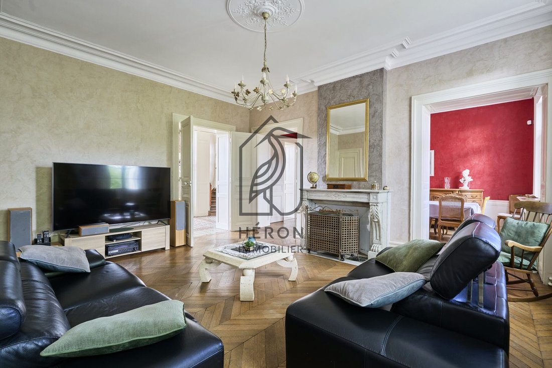 Château Divion: A Whisper of 1850’s Grandeur in Sunlit Seclusion