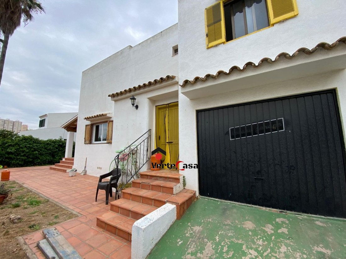 Chalet in el Puig de Santa Maria, Valencian Community, Spain 1 - 15912916