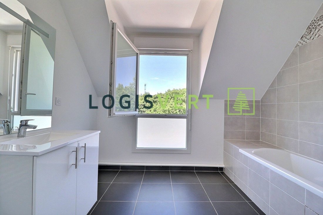Apartment in Bièvres, Ile-de-France, France 5 - 15912823