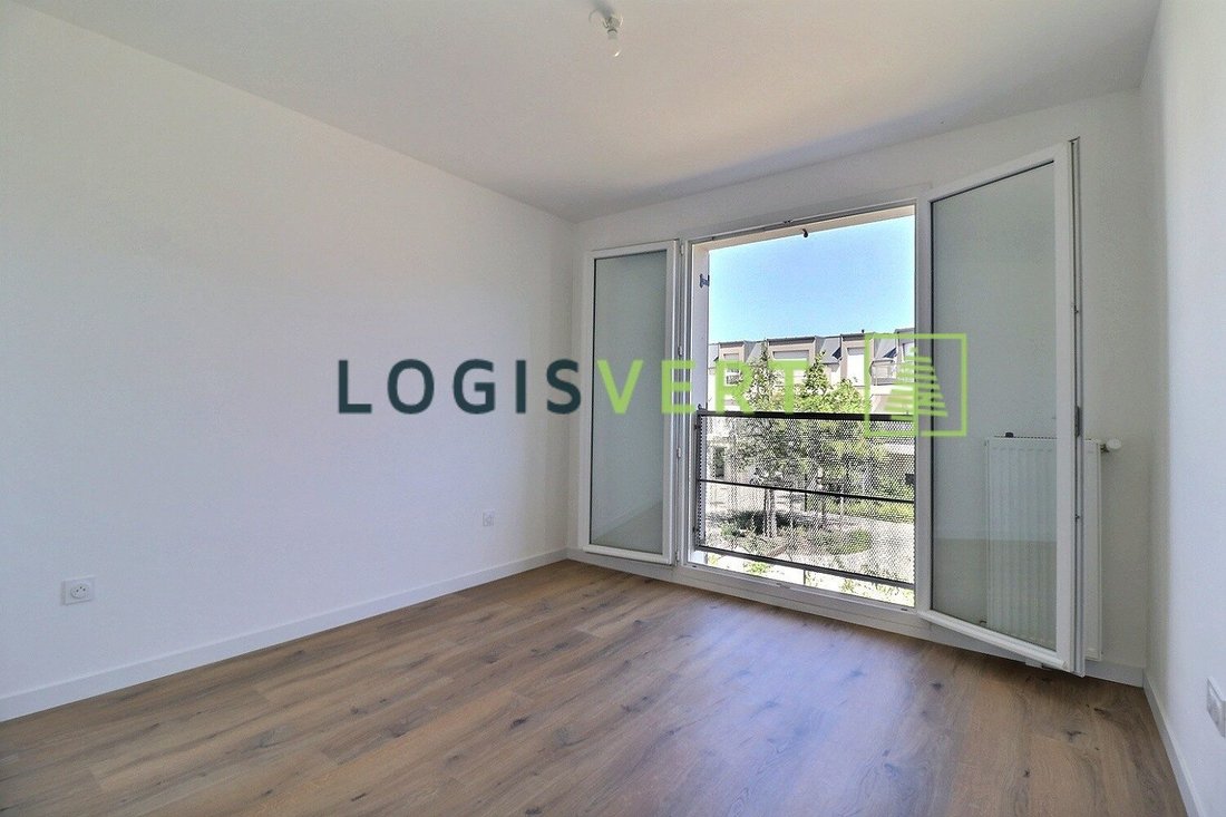 Apartment in Bièvres, Ile-de-France, France 4 - 15912830