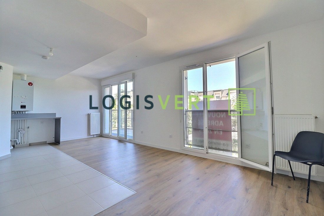 Apartment in Bièvres, Ile-de-France, France 3 - 15912830