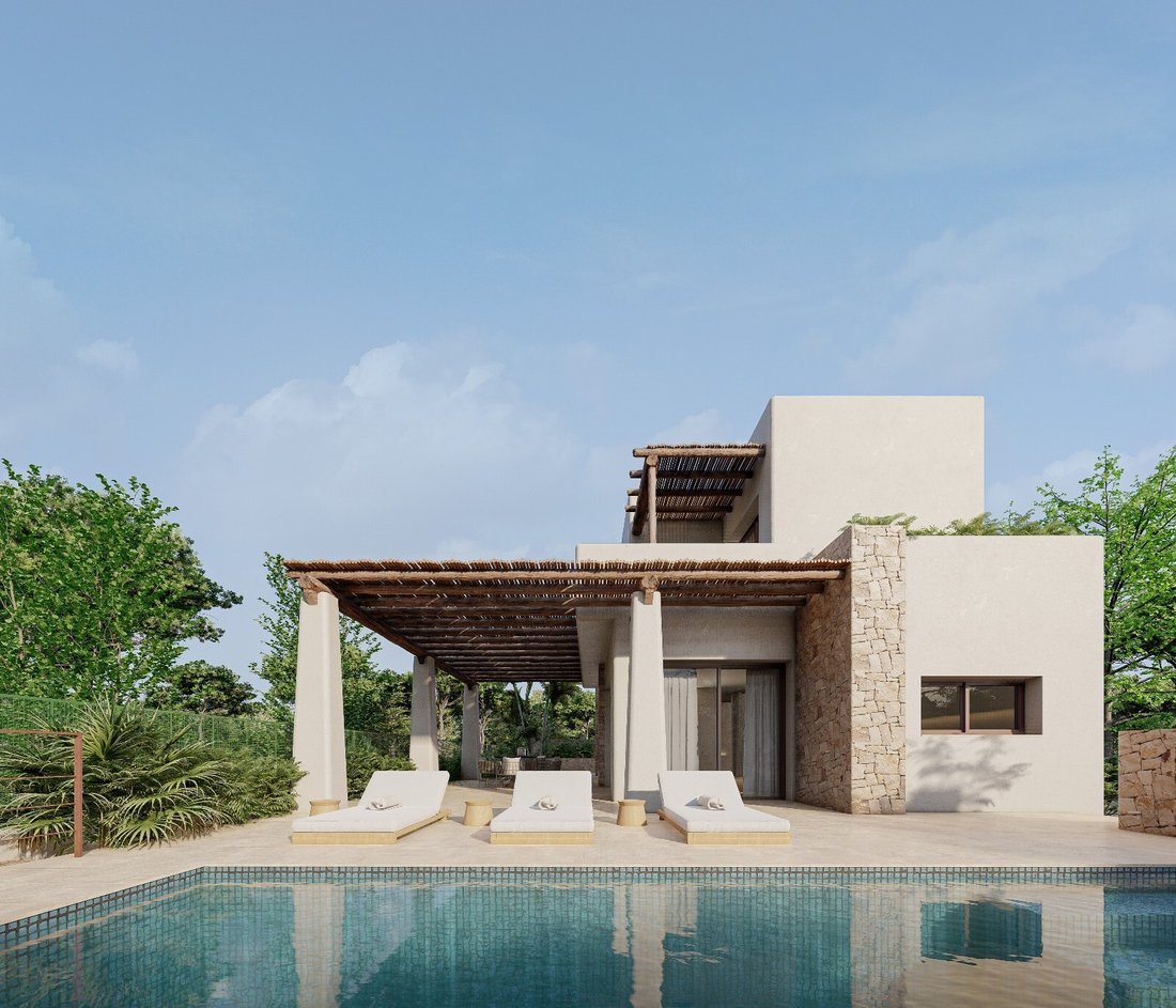 Villa in Calp / Calpe, Valencian Community, Spain 3 - 15556925