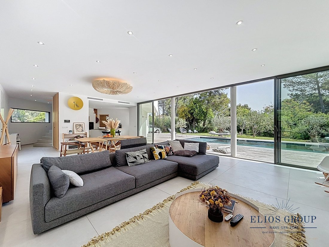 Villa in Sommieres, Occitania, France 5 - 15912762