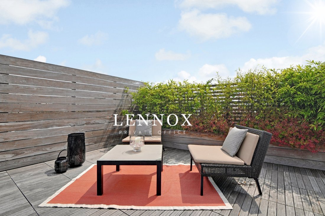 This Light-Filled Milan Penthouse Prioritizes Glamour - Yahoo