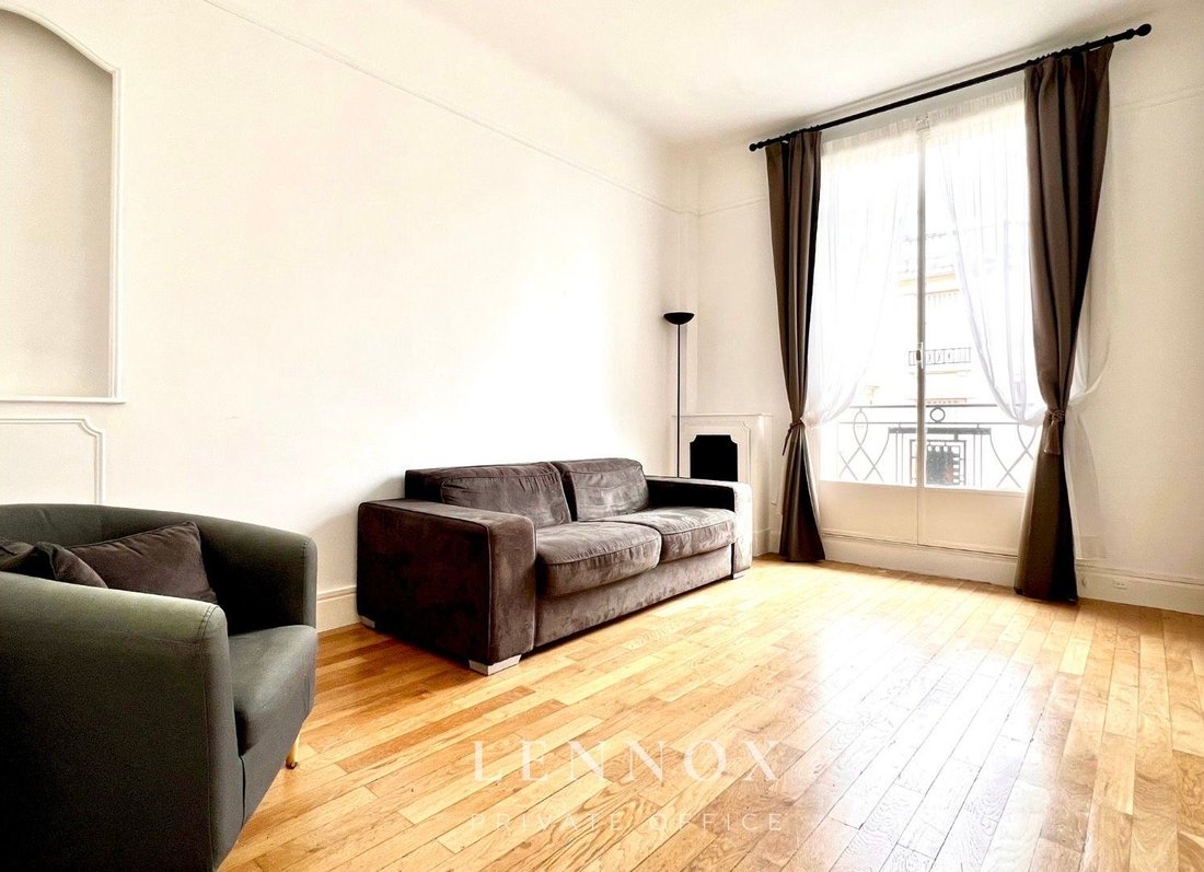 Apartment in Grange Aux Belles-Terrage, Paris 10e Arrondissement, Paris 1 - 15913191