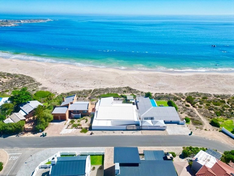 House in Britannia Bay, Western Cape, South Africa 1 - 15915169