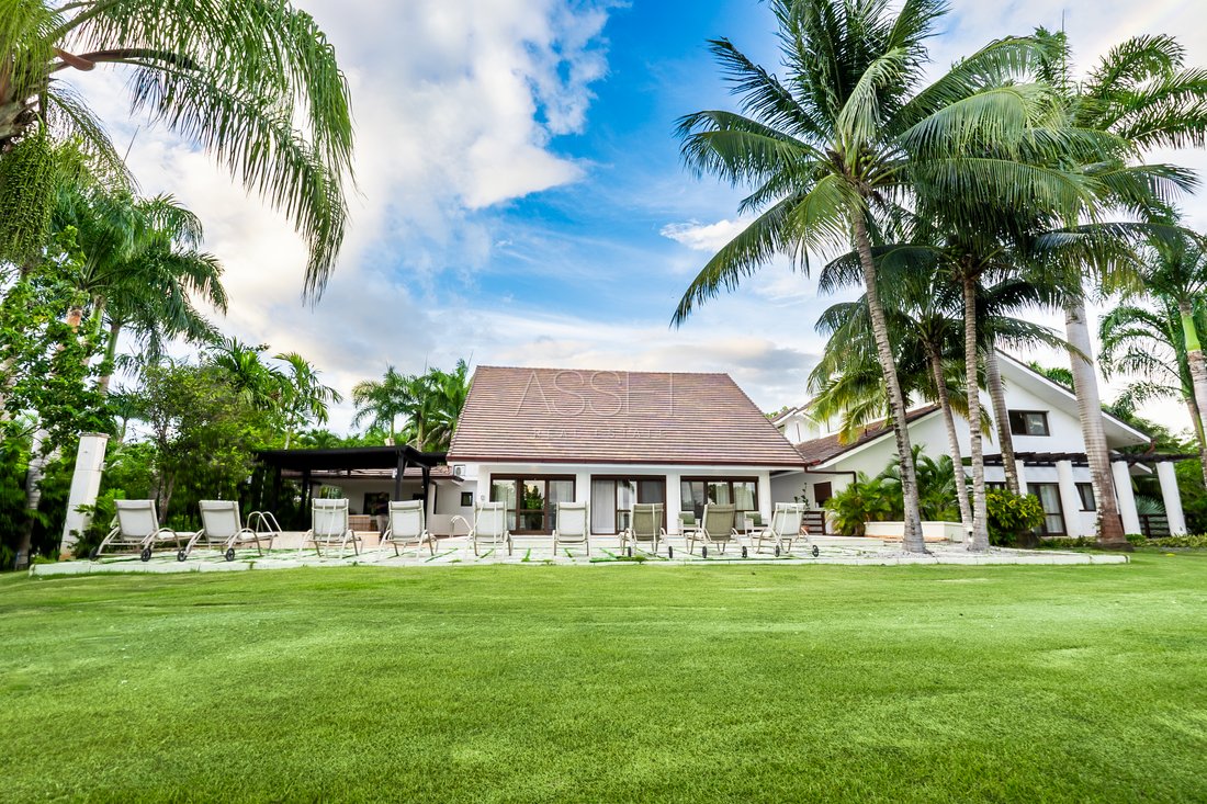 Villa in La Romana, La Altagracia Province, Dominican Republic 1 - 15913277