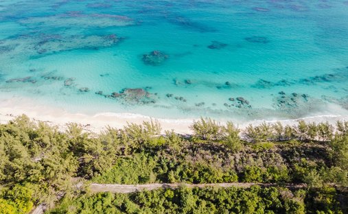 Land in North Palmetto Point, Central Eleuthera, The Bahamas 1