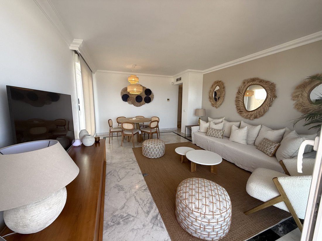 Apartment in Puerto Banus, Marbella, Spain 3 - 15460598