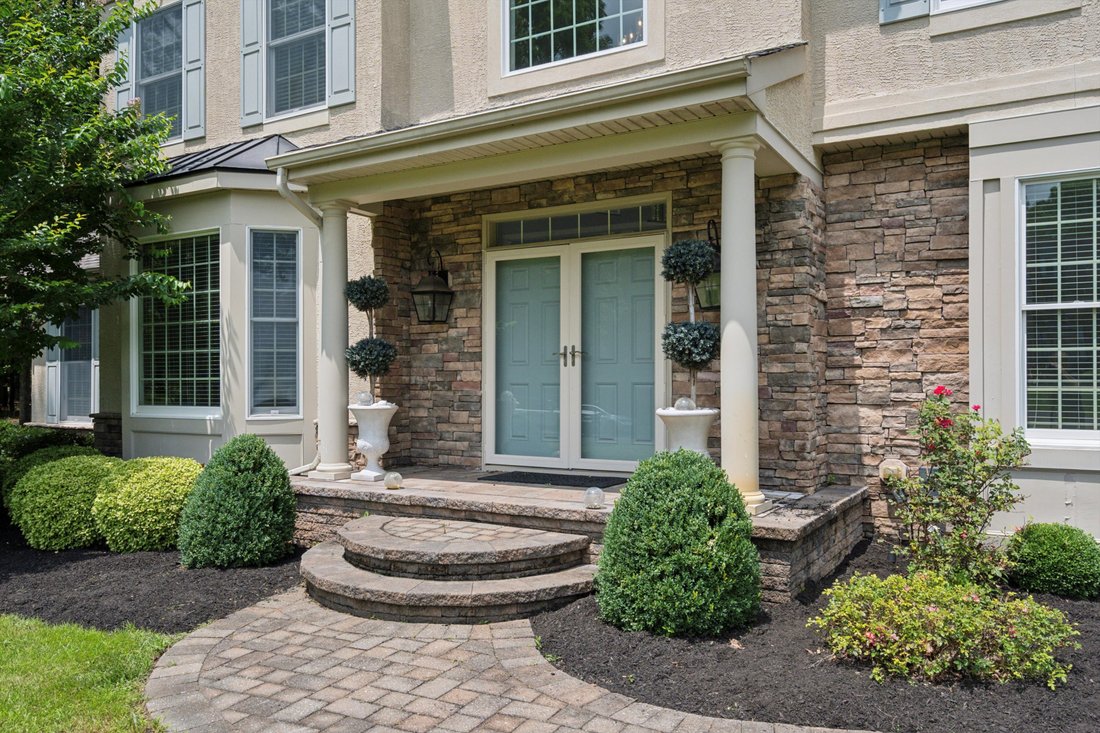 2 Jessica Court Tabernacle In - 1100xxs 