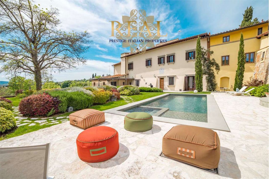 Villa in Center, Florence, Tuscany 3 - 15915887