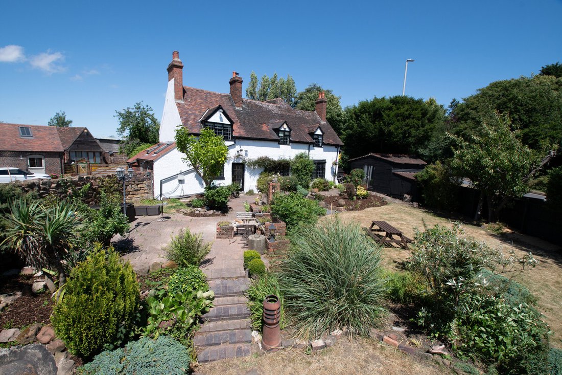 House in Short Cross, Dudley, England 4 - 15915927