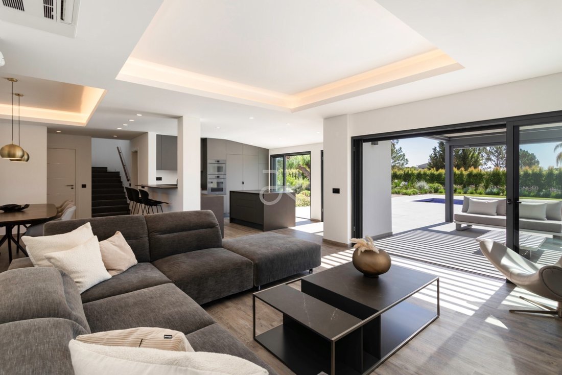 Villa in Quinta do Lago, Almancil, Portugal 2 - 15913403