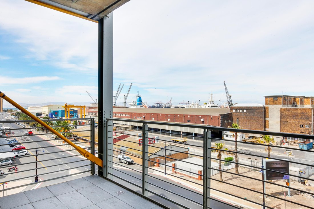 Apartment in Cape Town, Western Cape, South Africa 4 - 15914944